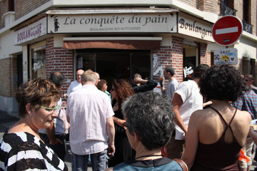 http://www.laconquetedupain.fr/wp-content/uploads/2015/02/boulangerie-face.jpg